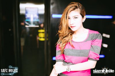 Suharit Siamwalla Colorful Party — photo 71