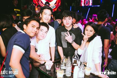 Suharit Siamwalla Colorful Party — photo 161