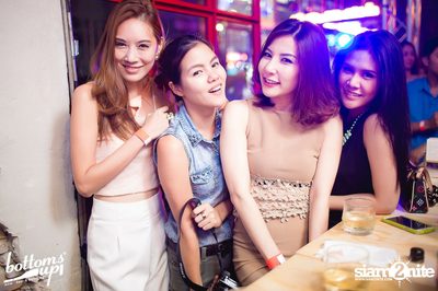 Light Up The Love - Bottoms Up 2nd Anniversary — photo 34