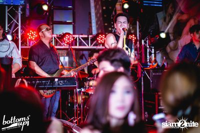Light Up The Love - Bottoms Up 2nd Anniversary — photo 129