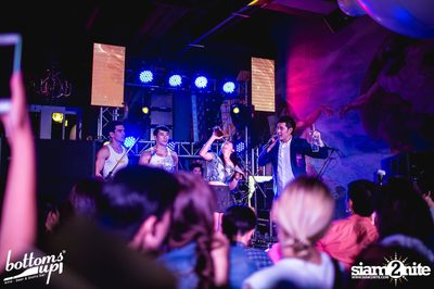 Light Up The Love - Bottoms Up 2nd Anniversary — photo 48