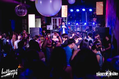 Light Up The Love - Bottoms Up 2nd Anniversary — photo 47