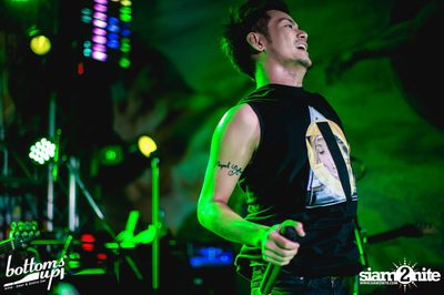 Light Up The Love - Bottoms Up 2nd Anniversary — photo 117