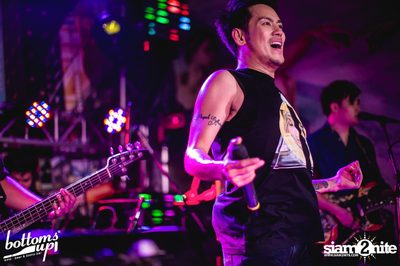 Light Up The Love - Bottoms Up 2nd Anniversary — photo 119