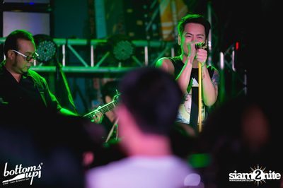 Light Up The Love - Bottoms Up 2nd Anniversary — photo 102