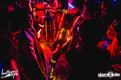 Light Up The Love - Bottoms Up 2nd Anniversary — photo 41
