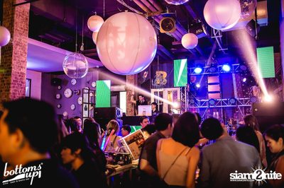 Light Up The Love - Bottoms Up 2nd Anniversary — photo 40