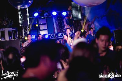 Light Up The Love - Bottoms Up 2nd Anniversary — photo 95