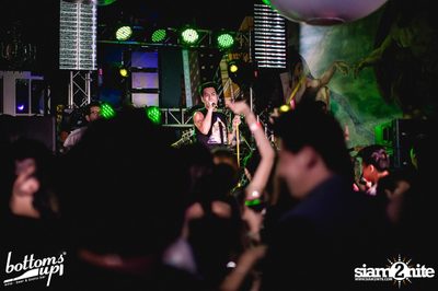 Light Up The Love - Bottoms Up 2nd Anniversary — photo 94