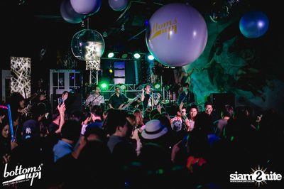 Light Up The Love - Bottoms Up 2nd Anniversary — photo 100