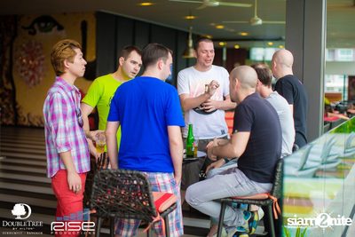 Sundaze Afternoon Pool Party — photo 7