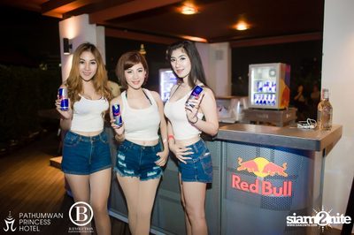 Fin Fun Fest Pool Party — photo 104