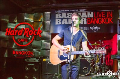Bastian Baker Live in Bangkok — photo 133