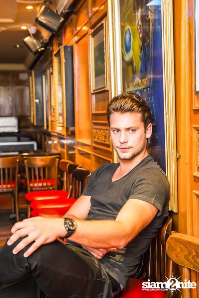 Bastian Baker Live in Bangkok — photo 48