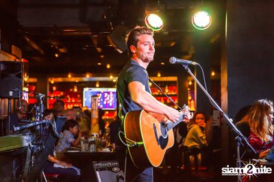Bastian Baker Live in Bangkok — photo 72