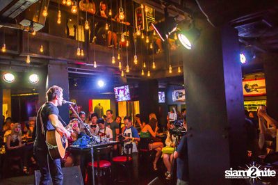 Bastian Baker Live in Bangkok — photo 92