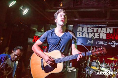 Bastian Baker Live in Bangkok — photo 139