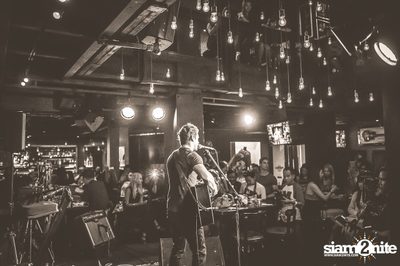 Bastian Baker Live in Bangkok — photo 91