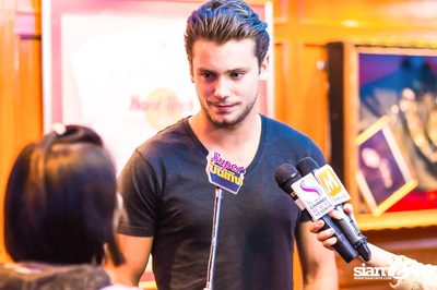 Bastian Baker Live in Bangkok — photo 18