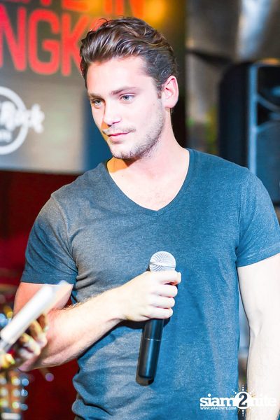 Bastian Baker Live in Bangkok — photo 63