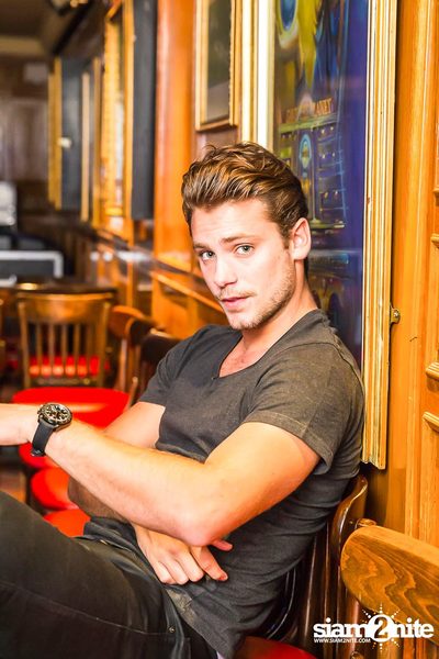 Bastian Baker Live in Bangkok — photo 43