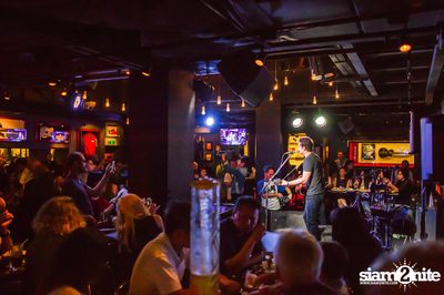Bastian Baker Live in Bangkok — photo 87