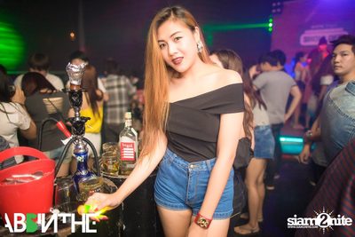 The Night Is Open Shoulder — photo 23