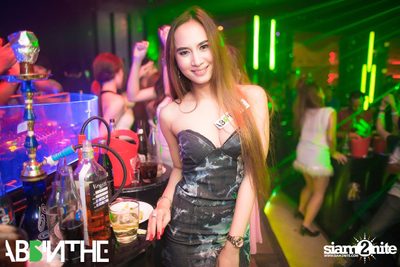 The Night Is Open Shoulder — photo 14