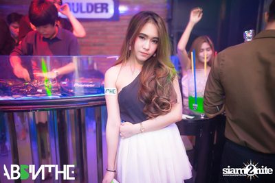 The Night Is Open Shoulder — photo 111