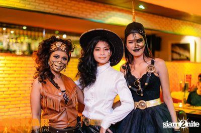 Oskars Halloween Steampunk Saloon — photo 37