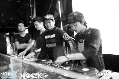 KRACK2TV Pres. Digital Circus — photo 70