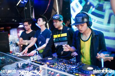 KRACK2TV Pres. Digital Circus — photo 72