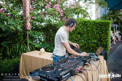 Kool by the pool afternoon pool party — photo 96