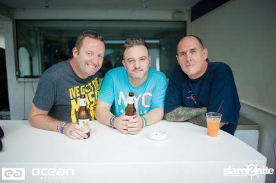 Sunday Escape - BBQ Brunch and pool lounge — photo 40