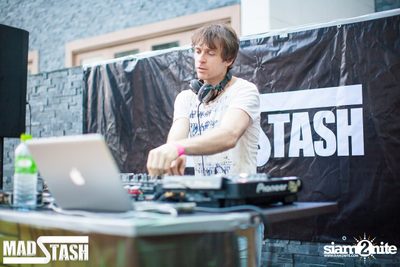 MAD STASH POOL PARTY Launching — photo 62