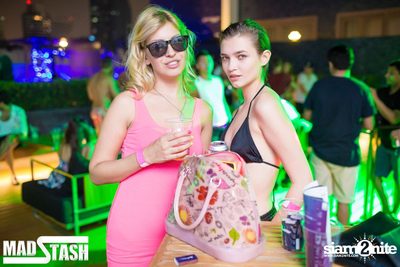 MAD STASH POOL PARTY Launching — photo 116