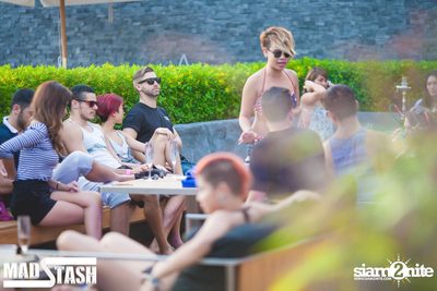 MAD STASH POOL PARTY Launching — photo 14