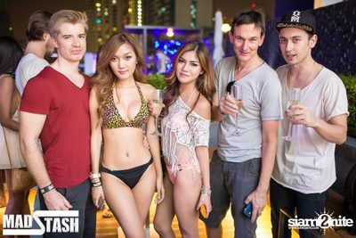 MAD STASH POOL PARTY Launching — photo 108