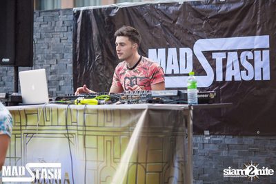 MAD STASH POOL PARTY Launching — photo 1