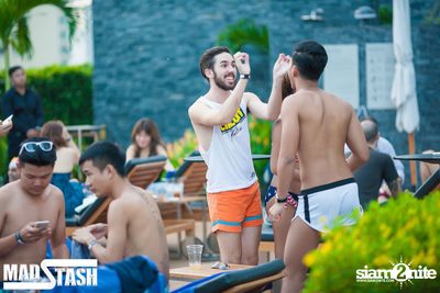 MAD STASH POOL PARTY Launching — photo 59