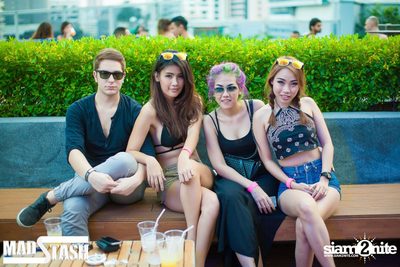 MAD STASH POOL PARTY Launching — photo 67