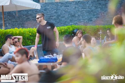 MAD STASH POOL PARTY Launching — photo 13