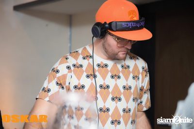 NUM T-BONE LIVE — photo 67