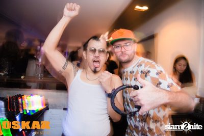 NUM T-BONE LIVE — photo 112