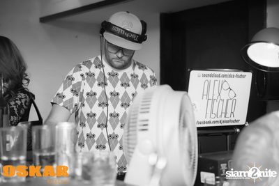 NUM T-BONE LIVE — photo 64