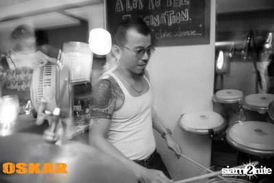 NUM T-BONE LIVE — photo 31