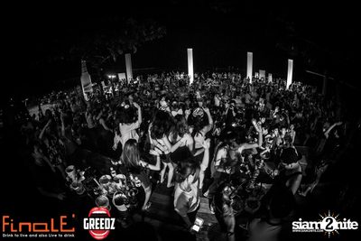 GREEDZ Beach Party ที่ FINALE BAR, เกาะเสม็ด (Album 2) — photo 107
