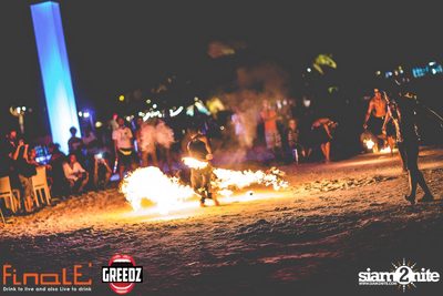 GREEDZ Beach Party ที่ FINALE BAR, เกาะเสม็ด (Album 2) — photo 72