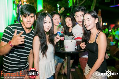 GREEDZ Beach Party ที่ FINALE BAR, เกาะเสม็ด (Album 1) — photo 176