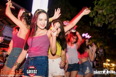 GREEDZ Beach Party ที่ FINALE BAR, เกาะเสม็ด (Album 1) — photo 162